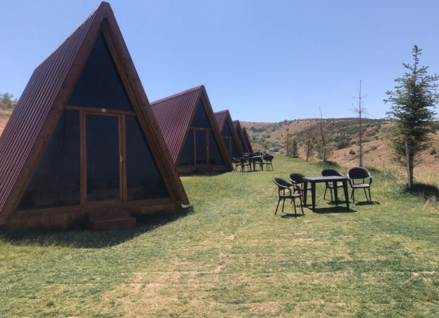 At Çiftliği Yapım İşi